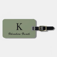 Sage Green Monograms Adventure wacht op een gesche