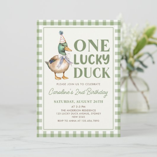 Sage Green One Lucky Duck 1st Verjaardag Uitnodigi Kaart (Staand voorkant)