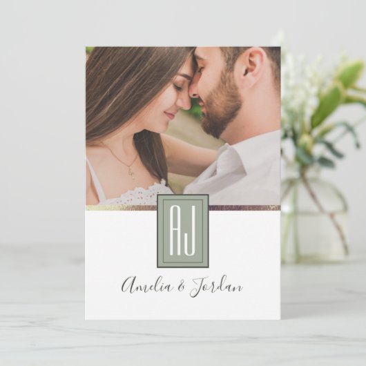 Sage Green Photo Wedding Kaart (Staand voorkant)
