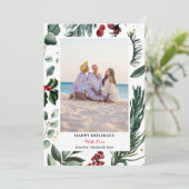 Sage Green Pine Bough Red Berry Vrolijk Kerstfeest Feestdagenkaart (Staand voorkant)