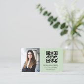 Sage Green QR Code Photo Visitekaartje (Staand voorkant)