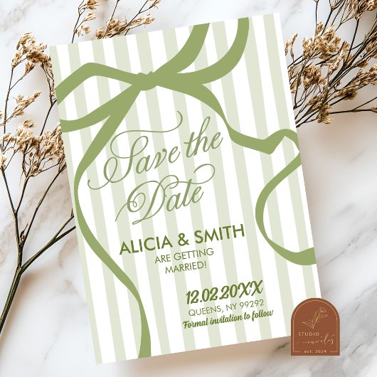 Sage Green Quirky Stripes Wedding Invitation Kaart