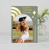 Sage Green Rainbow Arch and Stars Afstuderen Folie Uitnodiging (Staand Voorkant)