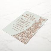 Sage Green Real Roos Gold Dress 50th Birthday Folie Uitnodiging (Gedraaid)