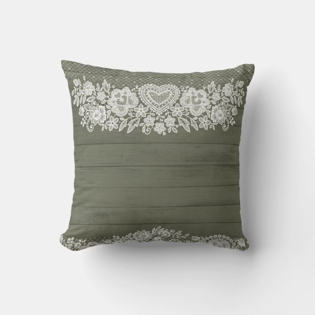 Sage Green Rustic Wood & White Lace Lacy Farmhouse Kussen (Voorkant)