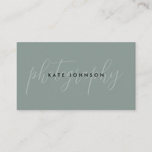 Sage Green Script Kalligrafie Handtekening QR Code Visitekaartje (Voorkant)