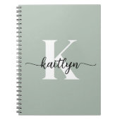 Sage Green Script Monogram Notitieboek (Voorkant)