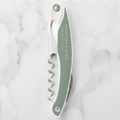 Sage Green Serif Text Name Date Wedding Kurkentrekker (Voorkant)