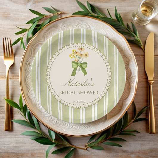 Sage green stripes bridal shower monogrammed papieren bordje