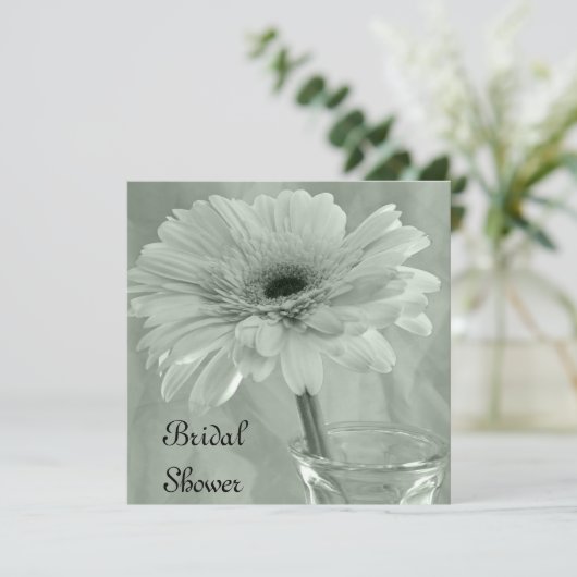 Sage Green Tinted Gerber Daisy Vrijgezellenfeest Kaart (Staand voorkant)