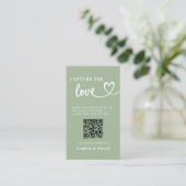 Sage Green trouwfoto's leggen de liefde QR-code va Informatiekaartje (Staand voorkant)