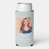 Sage Green Vrijgezellenfeest Foto Seltzer Blikjeskoeler (Seltzer Voorkant)