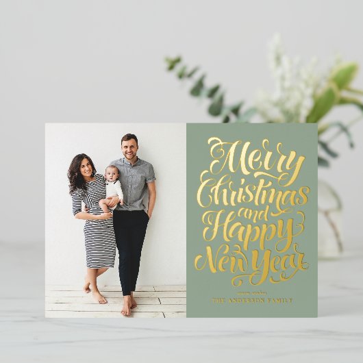 Sage Green Vrolijk Kerstfeest & Gelukkig Nieuwjaar Folie Feestdagenkaart (Staand Voorkant)