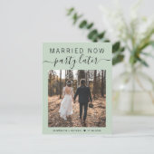 Sage Green Weddenschap met huwelijk Aankondigingskaart (Staand voorkant)