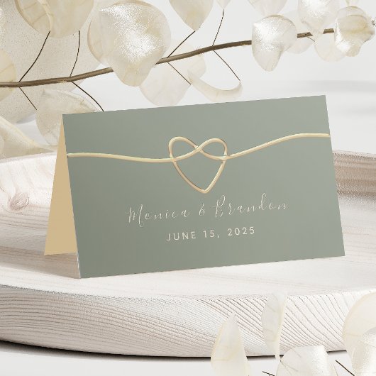 Sage Green Wedding Place Card met Hart Plaatskaartje