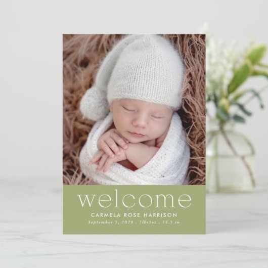 Sage Green Welkom Baby Foto Geboorte Aankondiging (Staand voorkant)