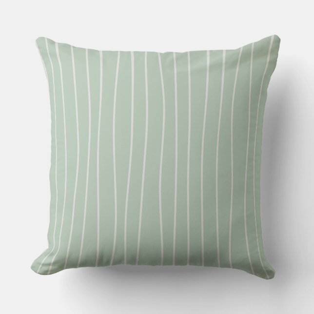 Sage Green & White Hand Made Stripes Kussen (Voorkant)