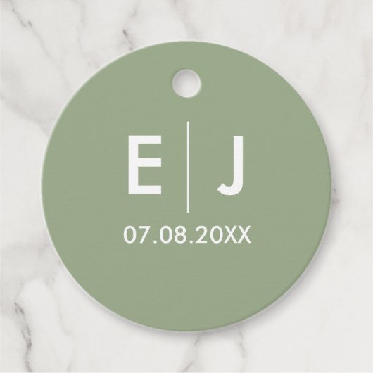 Sage Green & White Monogram Weddenschap Bedankjes Labels (Voorkant)