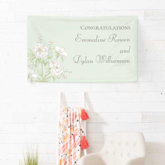 Sage Green White Rose Wedding Spandoek (Insitu)