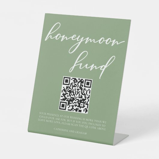 Sage Green White Script Honeymoon Fund QR-code Reclamebord Met Voetstuk (Voorkant)