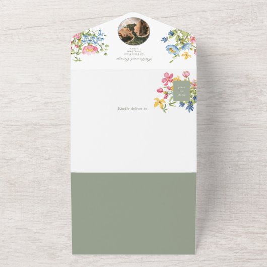 Sage Green Wildflower Garden Wedding All In One Uitnodiging (Buitenkant)