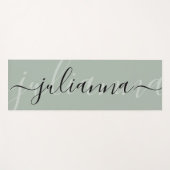 Sage Groen Elegant Naam Script Minimalist Custom Yogamat (Voorkant (horizontaal))