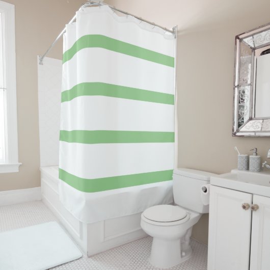 Sage Groen en Wit Minimal Stripes Kantoor Douchegordijn (In situ)