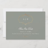 Sage Groen Klassieke Foto Goud Monogram Bruiloft Save The Date (Voorkant)