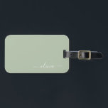 Sage Groen Minimalistisch Modern Monogram Elegant Bagagelabel<br><div class="desc">Introductie van onze Sage Green Minimalist Modern Monogram Elegant Collectie: Verhoog uw esthetiek met serene verfijning en tijdloze elegantie. Ons collectie toont minimalistische design in een rustige salie groene tint, aangevuld met verfijnde monogrammen op maat van uw persoonlijke stijl. Van gepolijst briefpapier tot veelzijdige accessoires, elk stuk in ons collectie...</div>