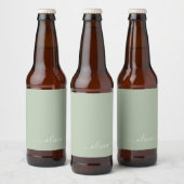 Sage Groen Minimalistisch Modern Monogram Elegant Bier Etiket (Flessen)