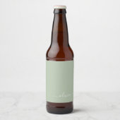 Sage Groen Minimalistisch Modern Monogram Elegant Bier Etiket (Voorkant)