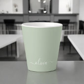 Sage Groen Minimalistisch Modern Monogram Elegant Latte Mok