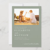 Sage Groen Minimalistisch Script Foto Bruiloft Save The Date (Voorkant)