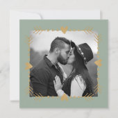 Sage Groen Moderne Foto Gouden Harten Bruiloft Kaart (Voorkant)