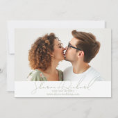 Sage groen script kalligrafie 3 fotocollage save the date (Achterkant)