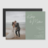 Sage Groen Whimsical Script Modern Save The Date Magnetische Uitnodiging (Voorkant / Achterkant)