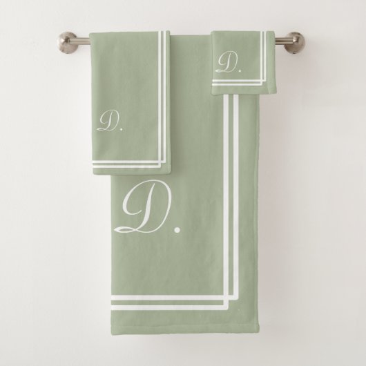 Sage Groen Wit Elegant Modern Monogram Bad Handdoek (Insitu)