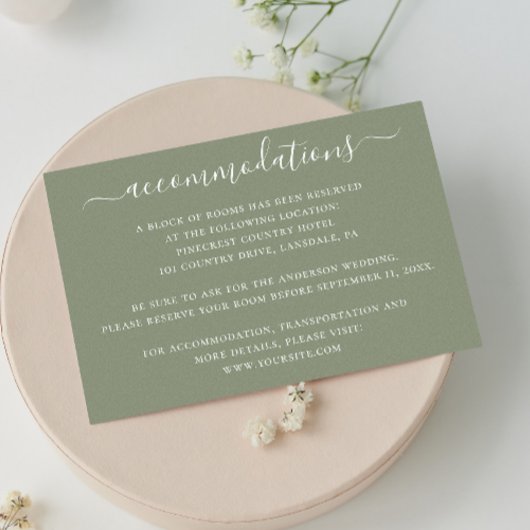 Sage groene minimalistische bruiloft accommodaties informatiekaartje