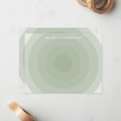 Sage Groene minimalistische cirkelgradiënt monogra Notitiekaartje (Voorkant / Achterkant in situ)