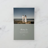 Sage Groene Monogram Krans Klassieke foto Bruiloft Bedankkaart (Binnen)