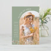Sage Groene Wildbloem Bloom Graduation Party Kaart (Staand voorkant)