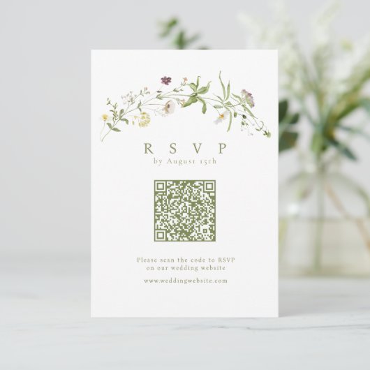 Sage Groene Wildbloem Rustieke Boho QR code Bruilo RSVP Kaartje (Staand voorkant)