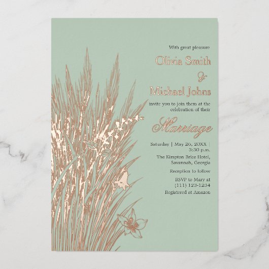 Sage groene wildflower QR code bruiloft uitnodigin Folie Feestdagenkaart (Voorkant)