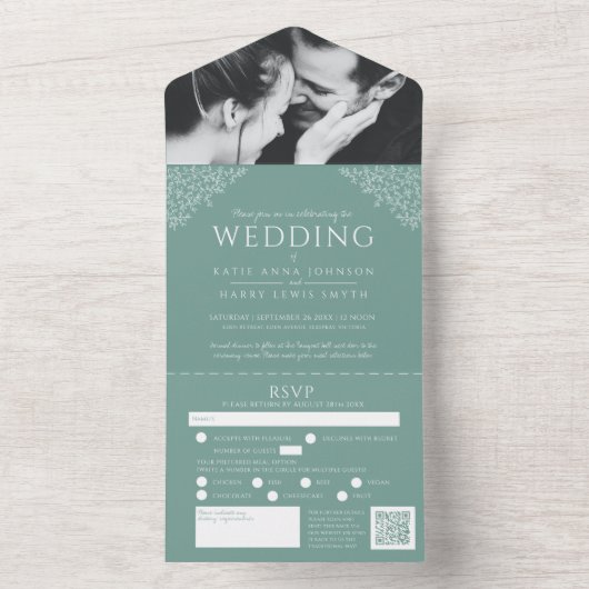 Sage groene witte bladeren fotomaaltijd RSVP QR br All In One Uitnodiging (Binnen)
