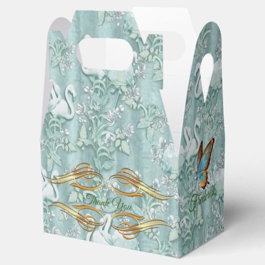 Sage-groene zijderupsen en bloemen bedankdoosjes (Geopend)