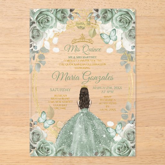 Sage Mis Quince Dusty Green Floral Quinceañera Acryl Uitnodigingen (Voorkant)