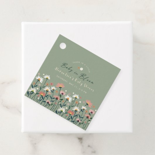 Sage Modern Boho Wildflower Baby in Bloom Shower Bedankjes Labels (In situ)