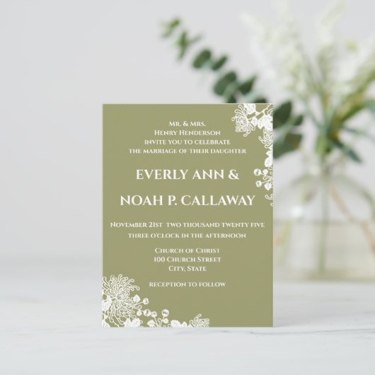 Sage Olijf Groen & Wit Bloemen Huwelijk Uitnodiging Briefkaart (Staand voorkant)