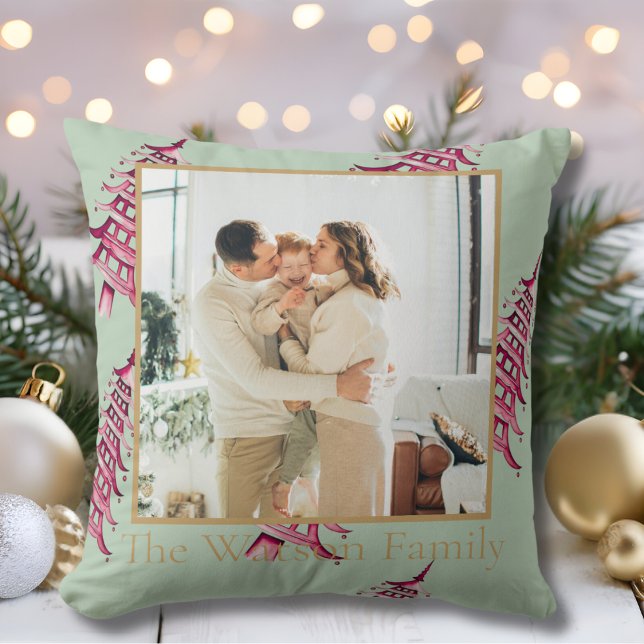 Sage Red Pagoda Vrolijke Kerstboom 1-Foto Kussen (Sage red Pagoda Merry Christmas Tree 1-Photo Throw Pillow)