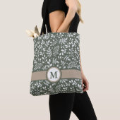 Sage Rustic Winter Botanical met Monogram Tote Bag (Dichtbij)
